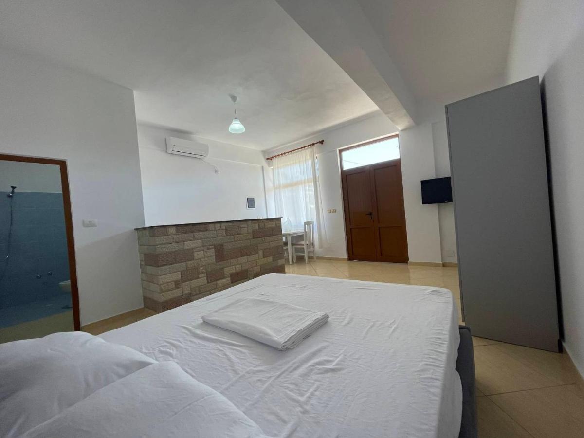 Olive Nest Apartamento Sarandë Exterior foto