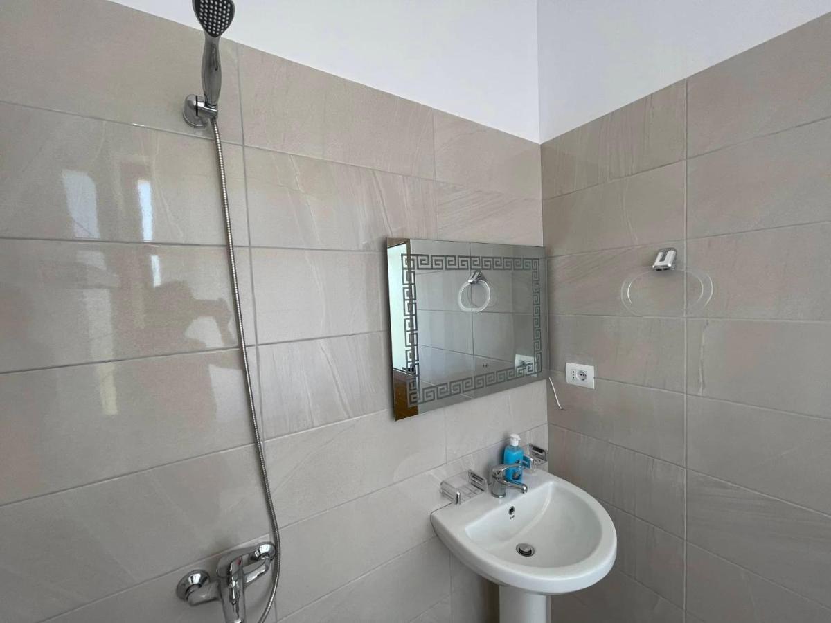 Olive Nest Apartamento Sarandë Exterior foto